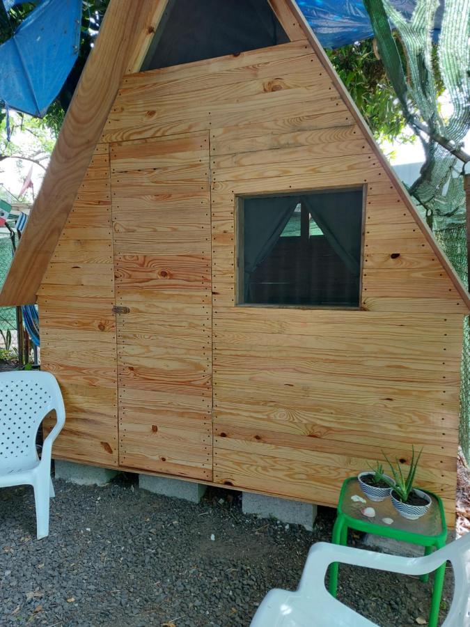 Taca Tucan Hostel Плая Бланка Екстериор снимка