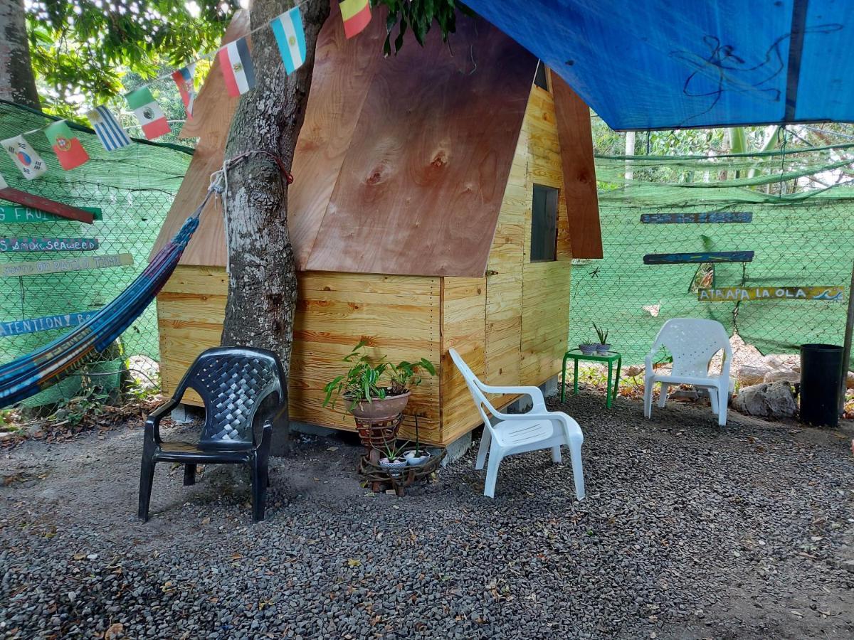 Taca Tucan Hostel Плая Бланка Екстериор снимка