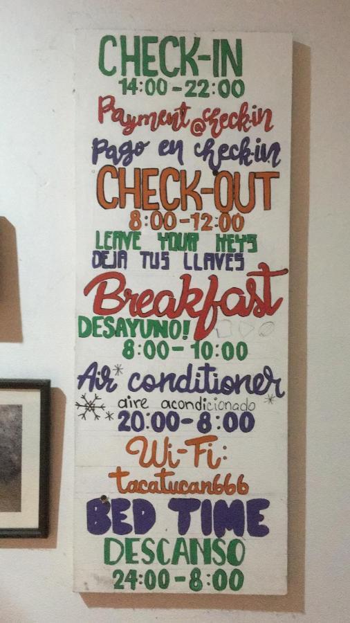 Taca Tucan Hostel Плая Бланка Екстериор снимка